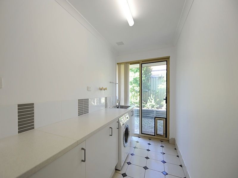 7 Twin Branch Rise, Leeming WA 6149