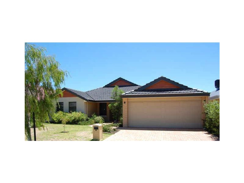 16 Freycinet Circuit, Aubin Grove WA 6164