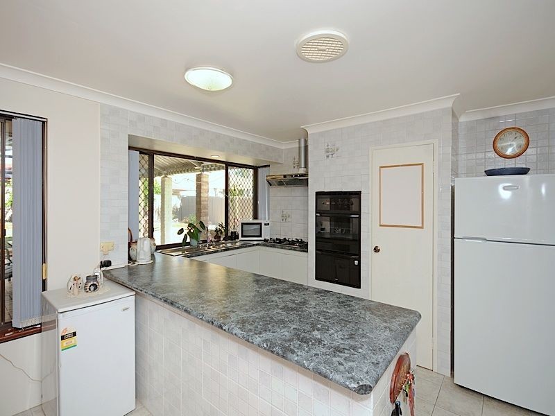 3 Beech Court, South Lake WA 6164