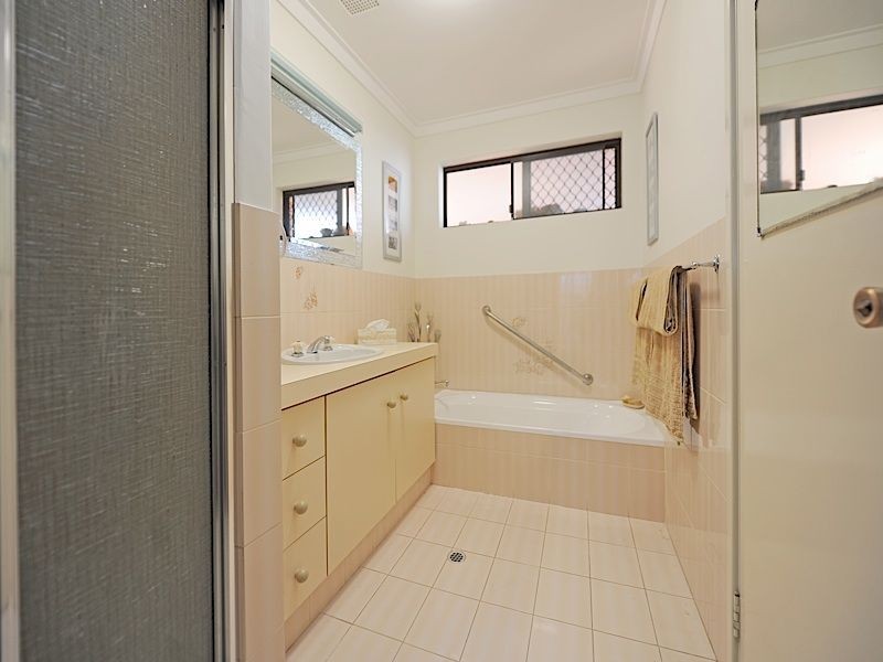 3/13 Yeovil Crescent, Bicton WA 6157