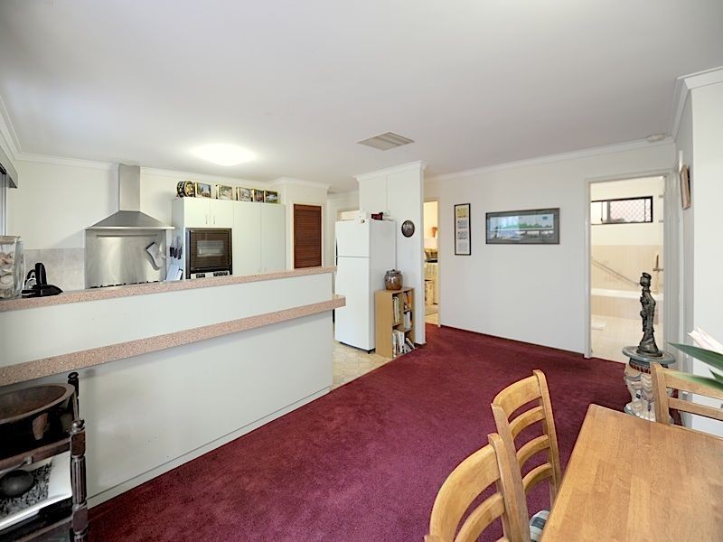 3/13 Yeovil Crescent, Bicton WA 6157