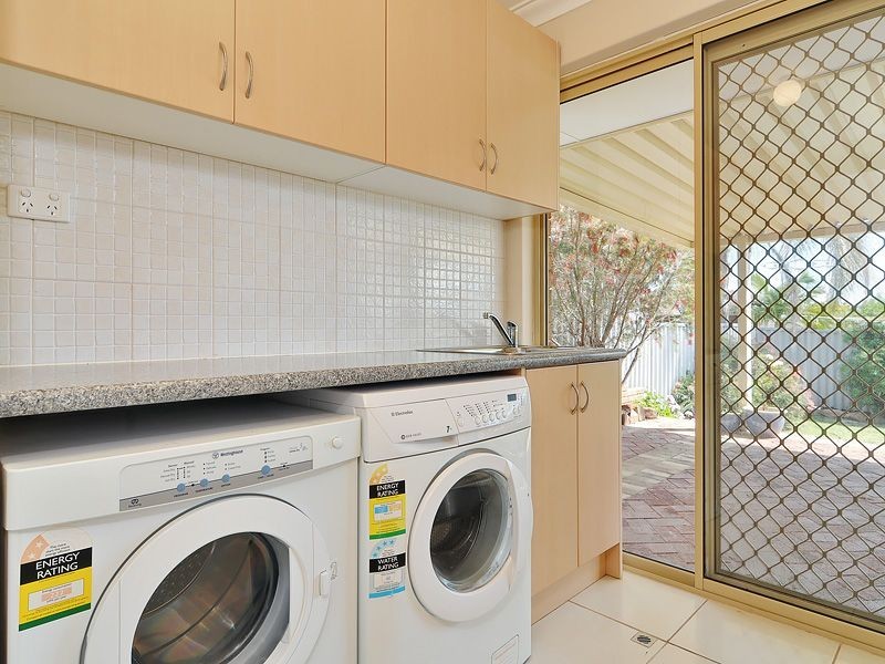 12 Devenish Way, Leeming WA 6149