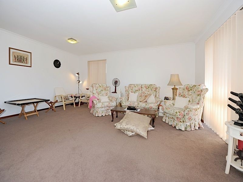31 Ela Street, Leeming WA 6149