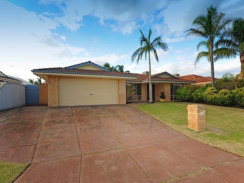 73 Casserly Drive, Leeming WA 6149