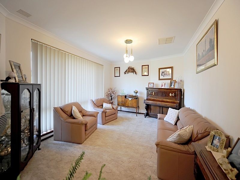 73 Casserly Drive, Leeming WA 6149