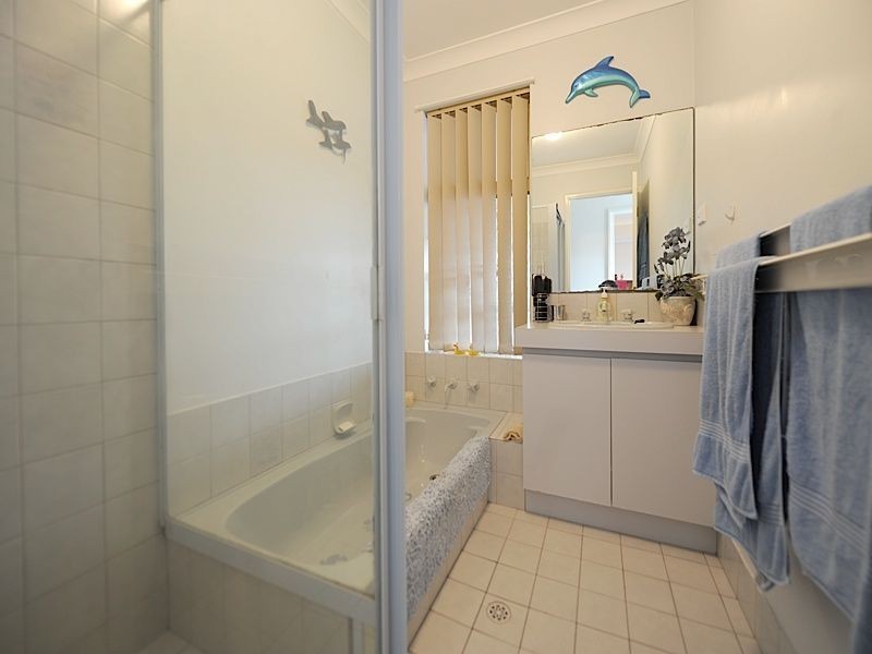 73 Casserly Drive, Leeming WA 6149