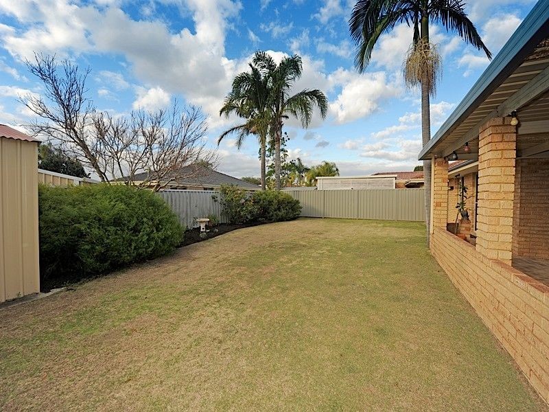 73 Casserly Drive, Leeming WA 6149