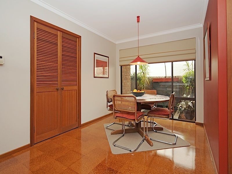 46 Winchester Way, Leeming WA 6149