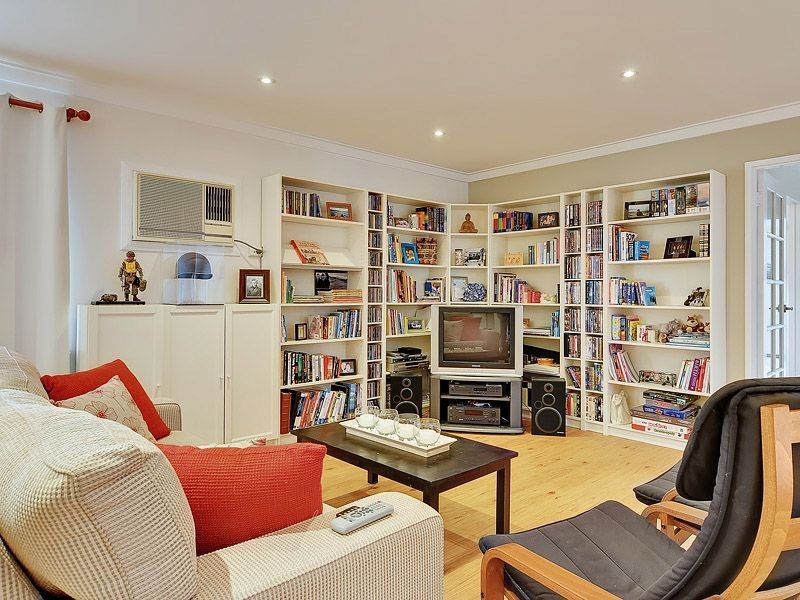 23 Needwell Road, Bibra Lake WA 6163