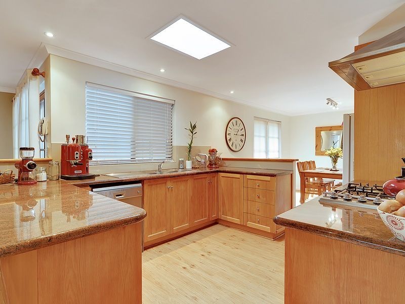 23 Needwell Road, Bibra Lake WA 6163