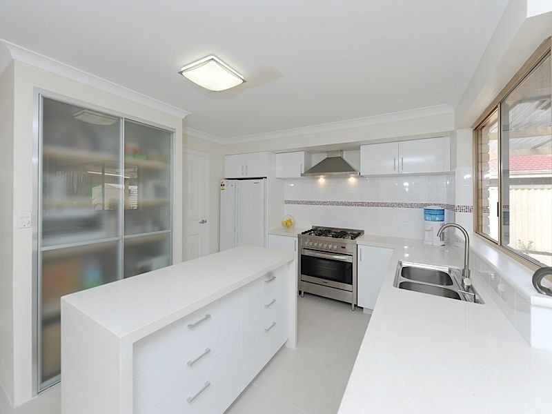20 Ela Street, Leeming WA 6149