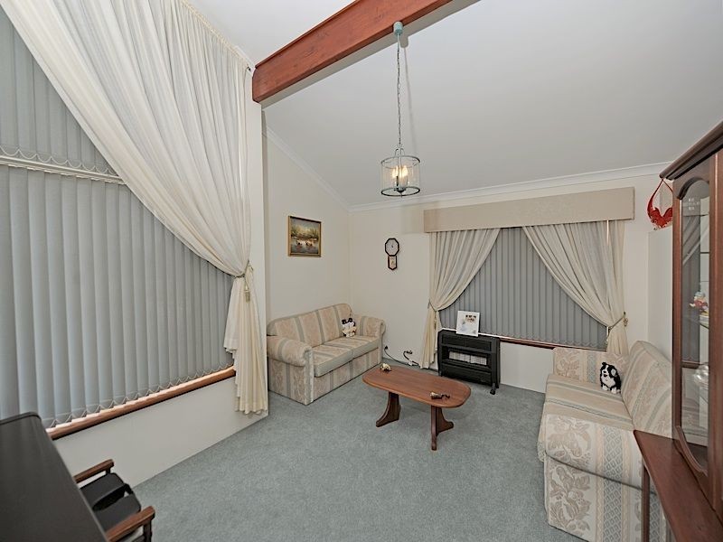 15 Kooyonga Cross, Jandakot WA 6164