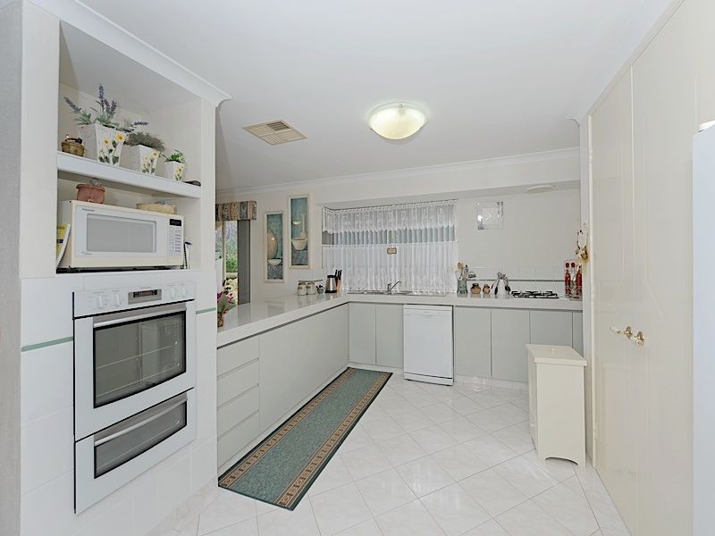 15 Kooyonga Cross, Jandakot WA 6164