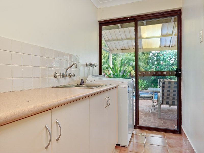 19 Harrington Crescent, Leeming WA 6149