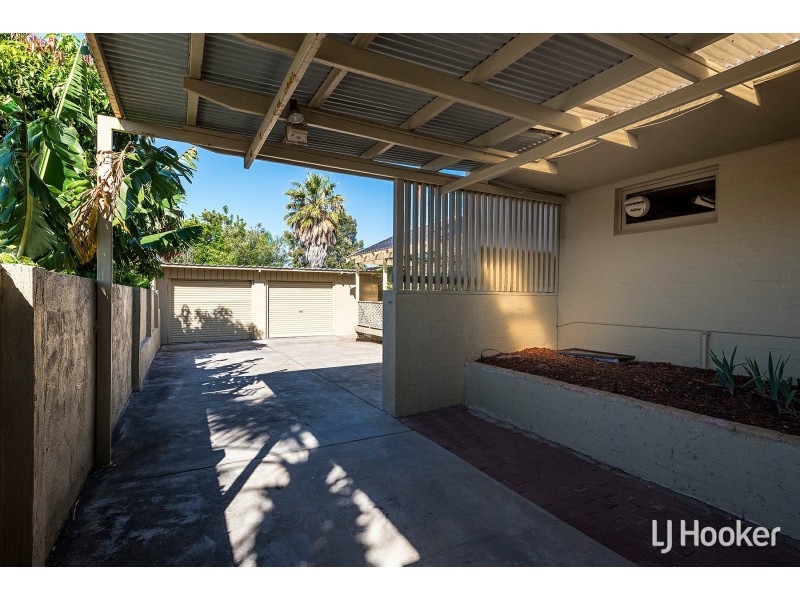 27 Henry Bull Drive, Bull Creek WA 6149