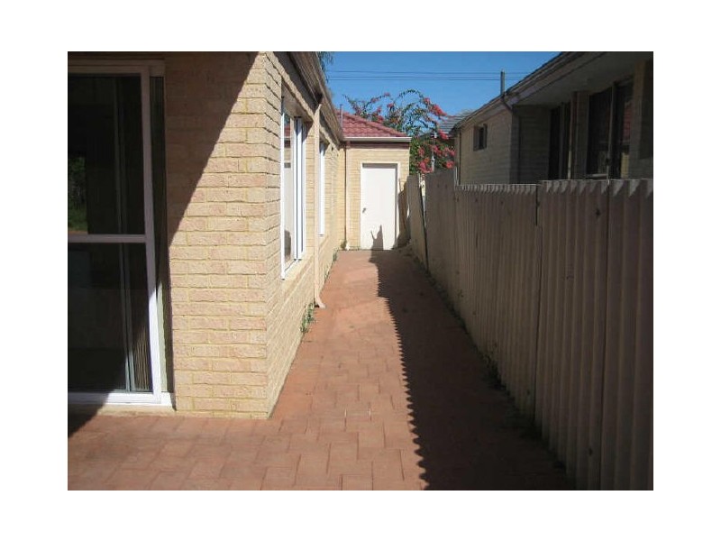a/144 Planet Street, Carlisle WA 6101
