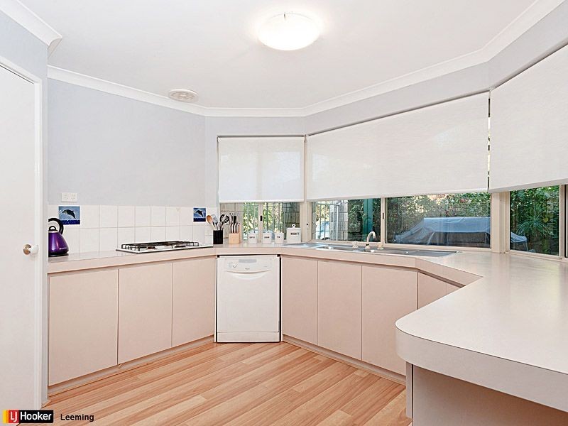 11 Debries Place, Bull Creek WA 6149