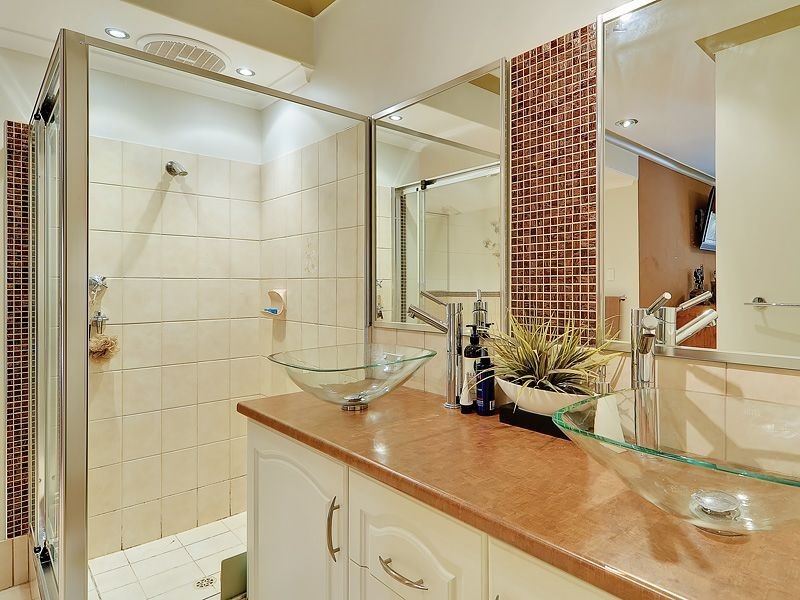 18 Sierra Chase, Leeming WA 6149