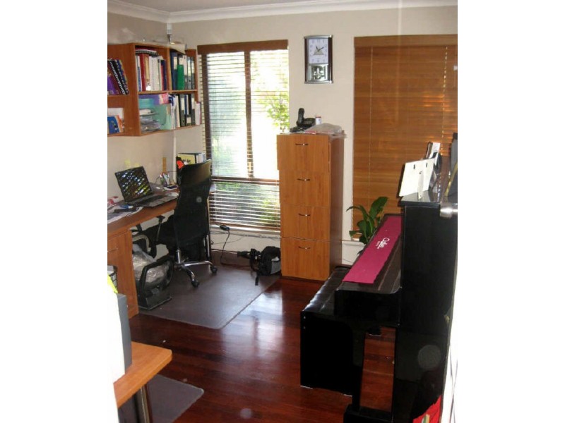 6 Krugger Place, Leeming WA 6149