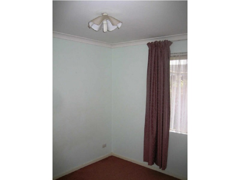 18 Townson Place, Leeming WA 6149
