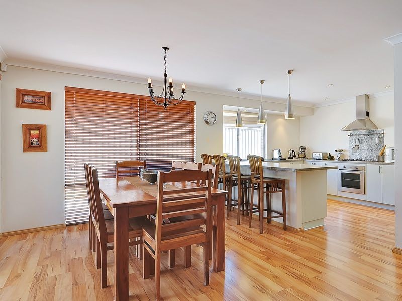 19 Astroloma Drive, Success WA 6164