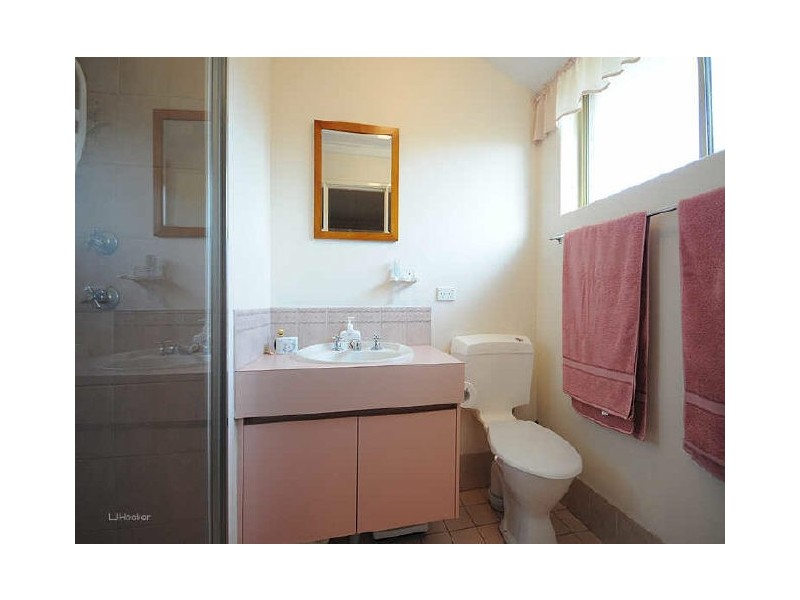 6 Nallan Place, Yangebup WA 6164