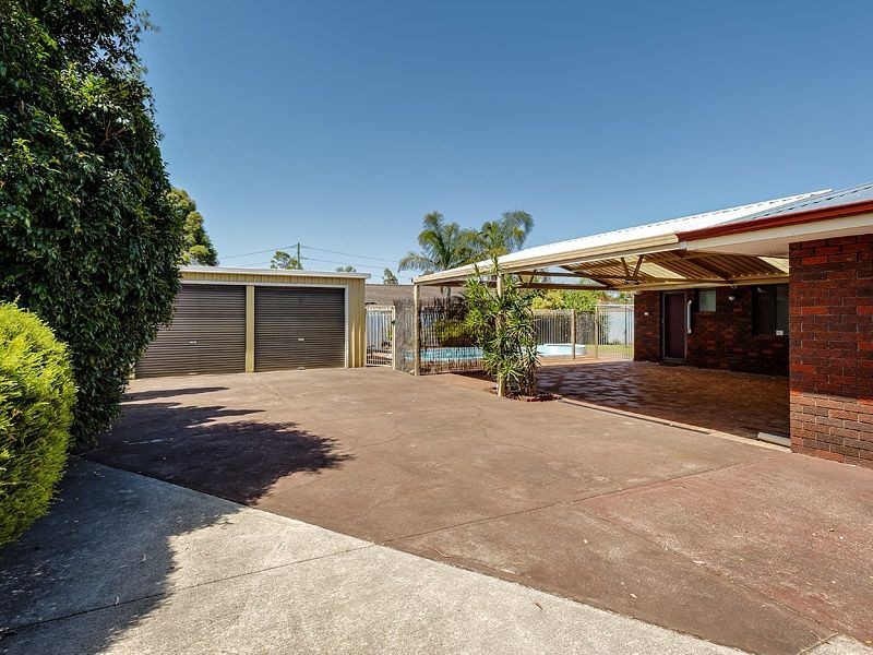 9 Nigel Court, Leeming WA 6149