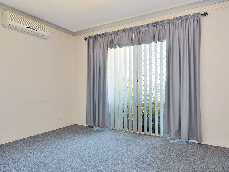 21 Bloodwood Circle, South Lake WA 6164