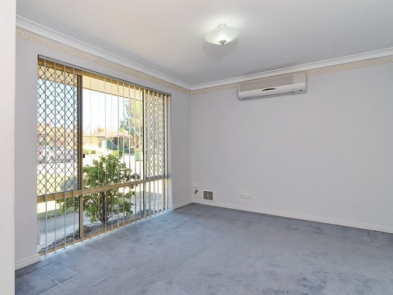 21 Bloodwood Circle, South Lake WA 6164