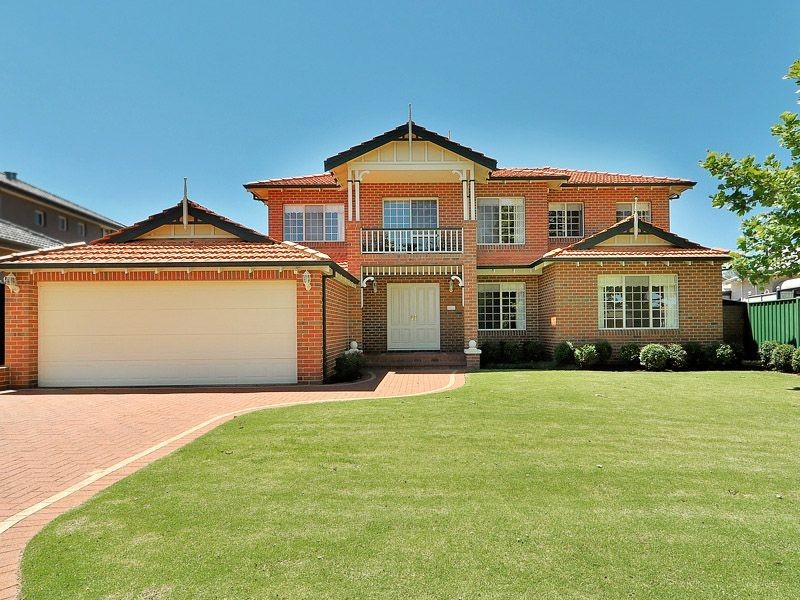 61 Glen Iris Drive, Jandakot WA 6164