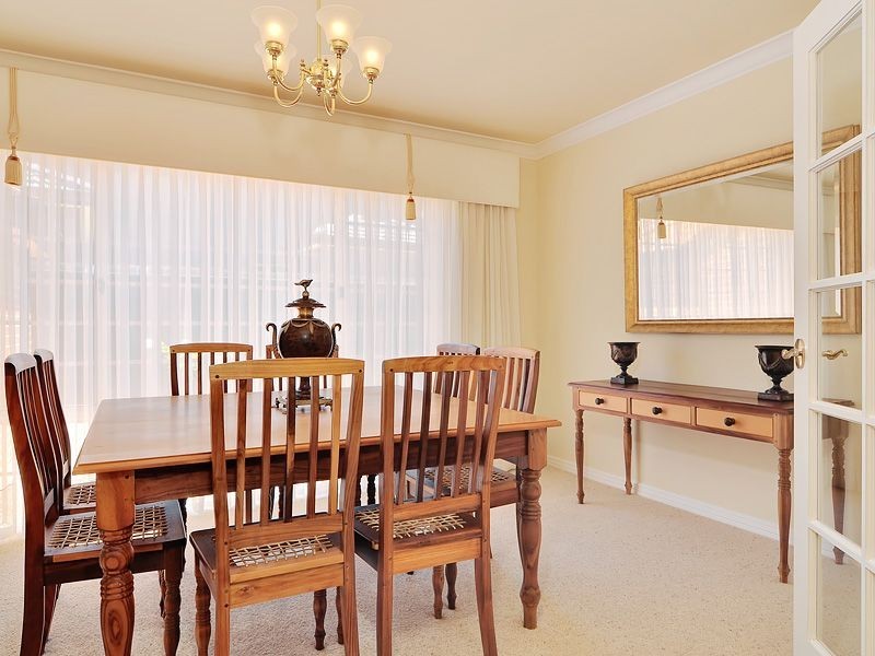 61 Glen Iris Drive, Jandakot WA 6164