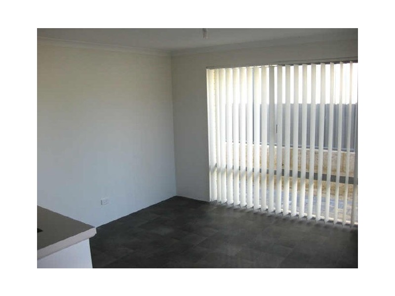 7 Highbridge Way, Leda WA 6170