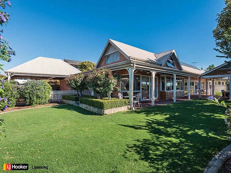 4 Wildwood Heights, Leeming WA 6149