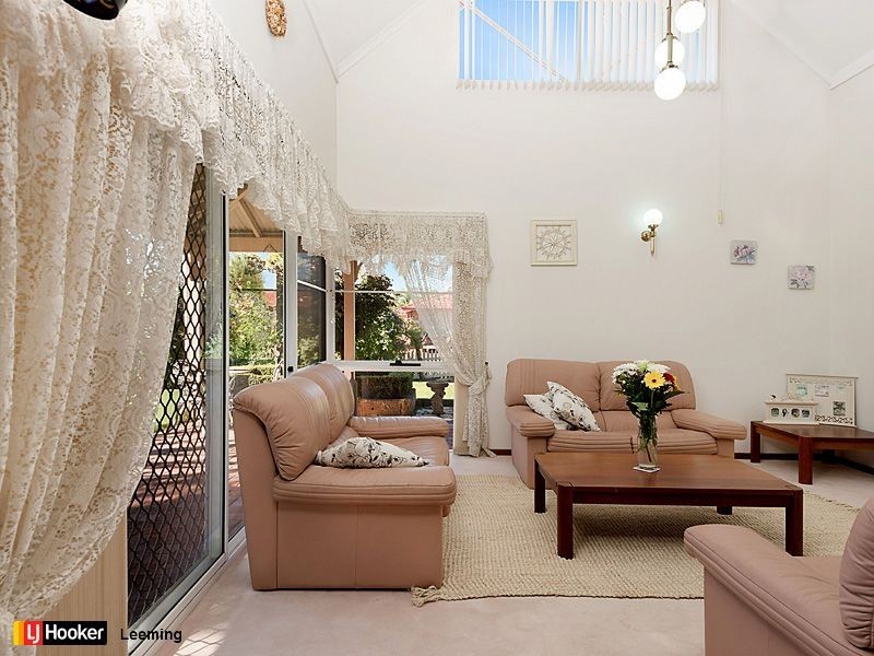 4 Wildwood Heights, Leeming WA 6149