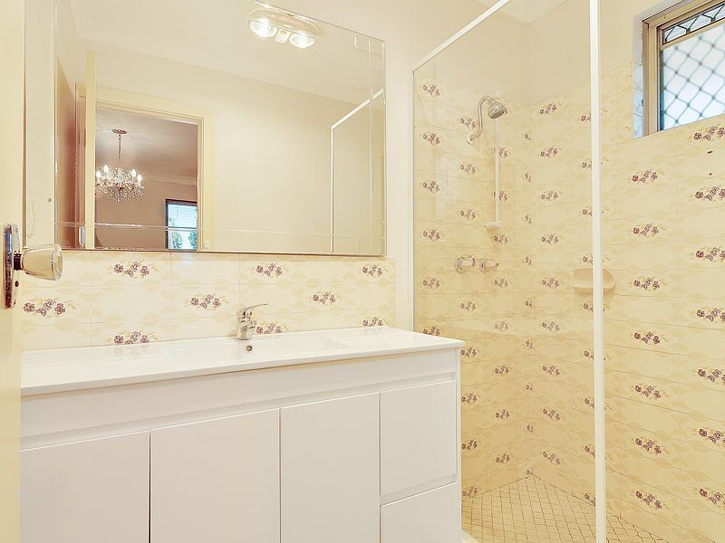 60 Bass Road, Bull Creek WA 6149