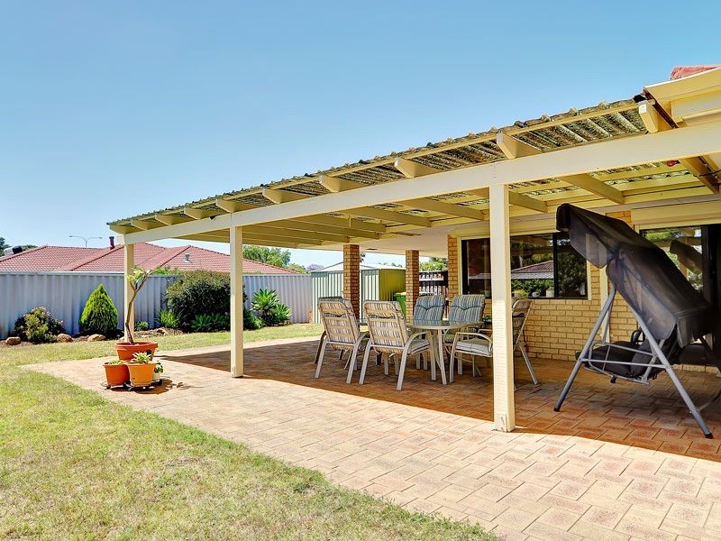 33 Farrington Road, Leeming WA 6149