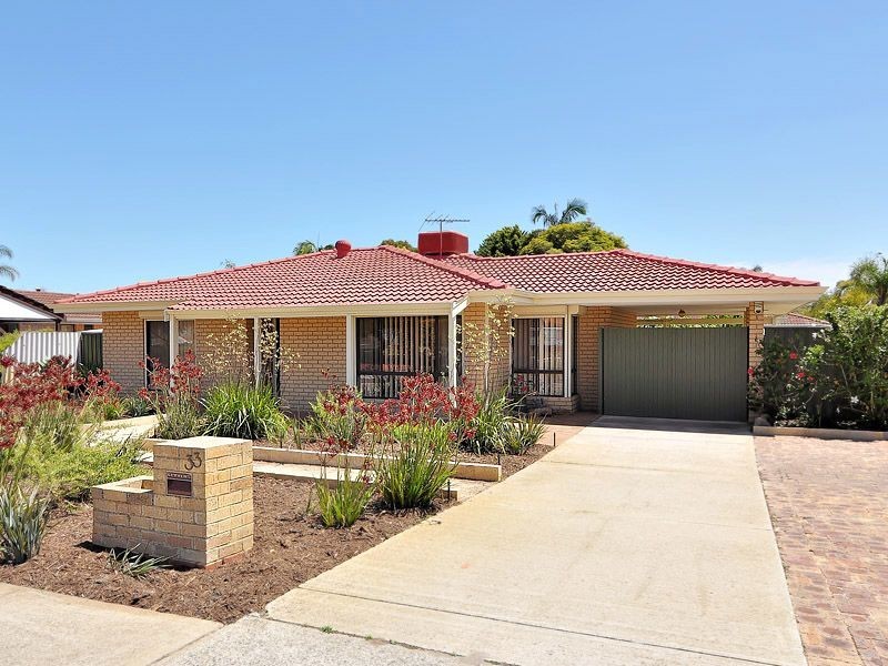 33 Farrington Road, Leeming WA 6149
