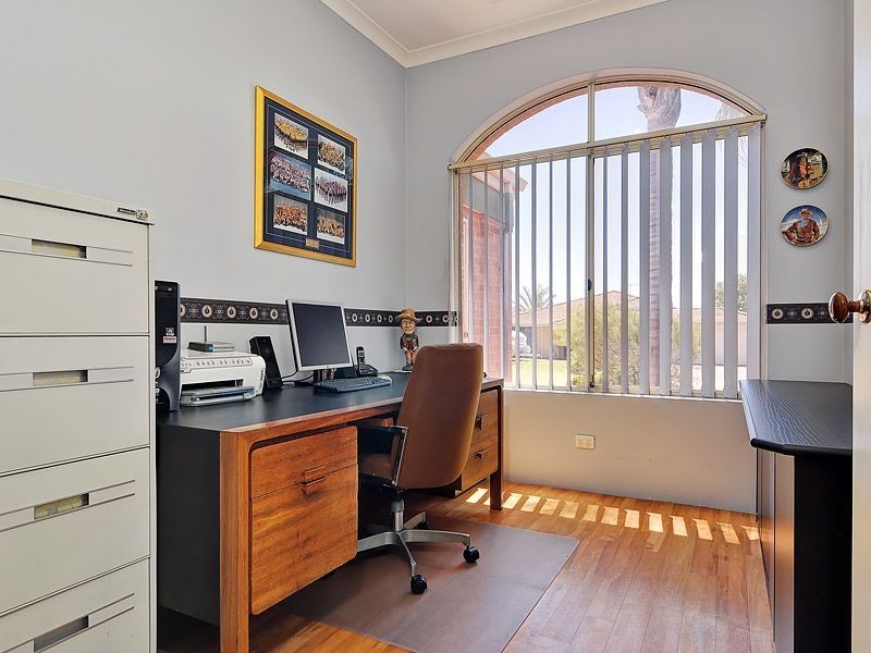 35 Sierra Chase, Leeming WA 6149