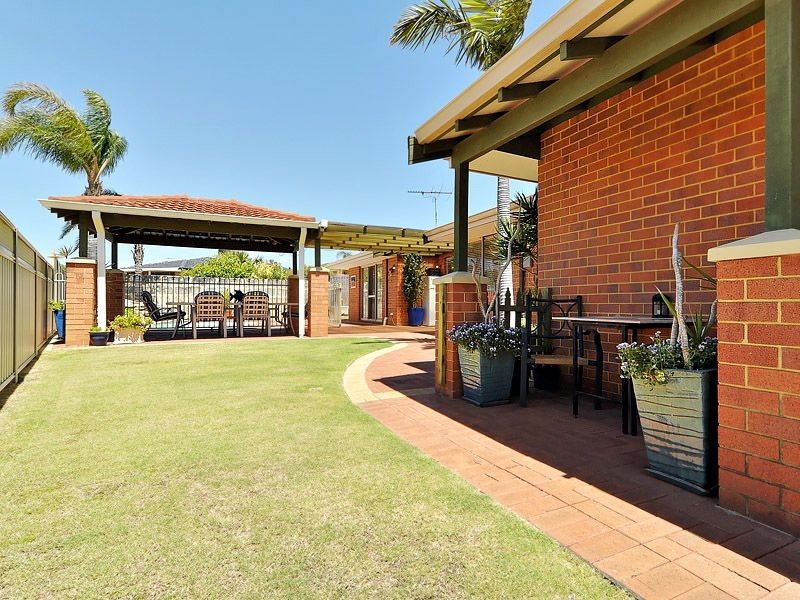 35 Sierra Chase, Leeming WA 6149