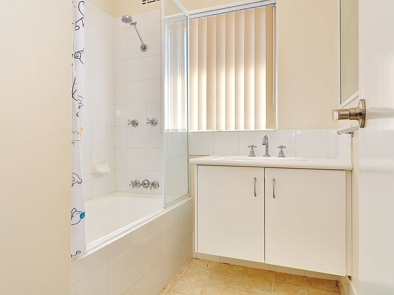 26 Watterton Place, Hamilton Hill WA 6163