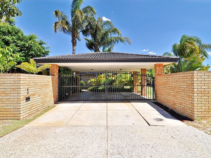 1 Ashby Court, Leeming WA 6149