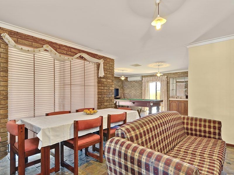 5 Casserly Drive, Leeming WA 6149