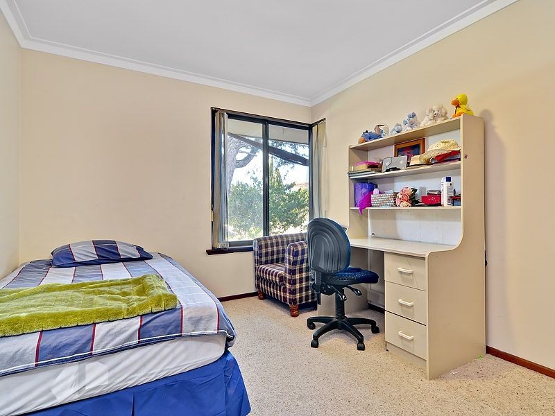 5 Casserly Drive, Leeming WA 6149