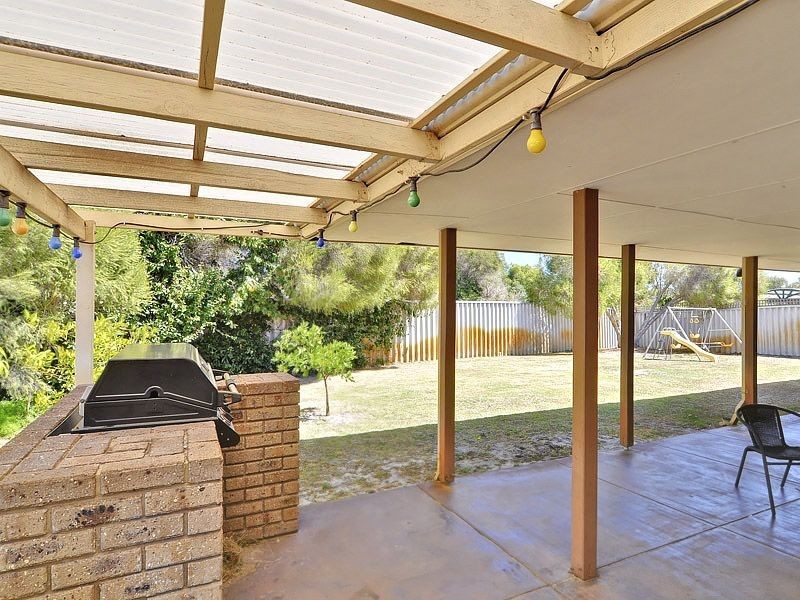 5 Casserly Drive, Leeming WA 6149