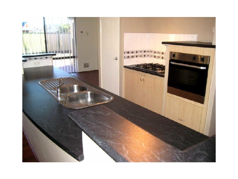 25 Champion Drive, Bertram WA 6167