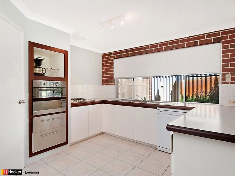 23 Fern Leaf Court, Leeming WA 6149