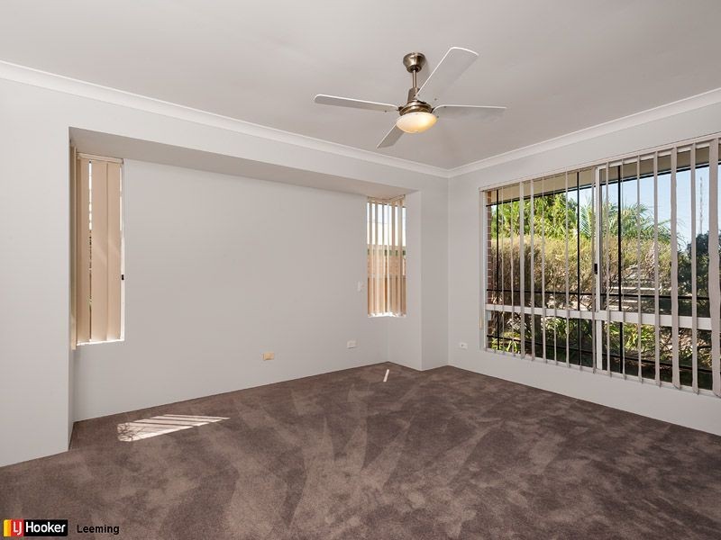 23 Fern Leaf Court, Leeming WA 6149