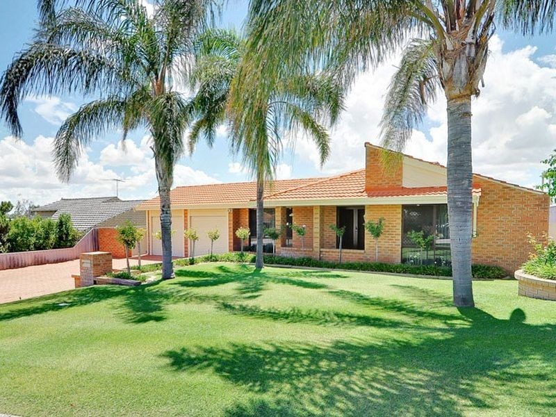 9 Filmer Place, Leeming WA 6149