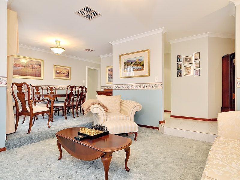 9 Filmer Place, Leeming WA 6149