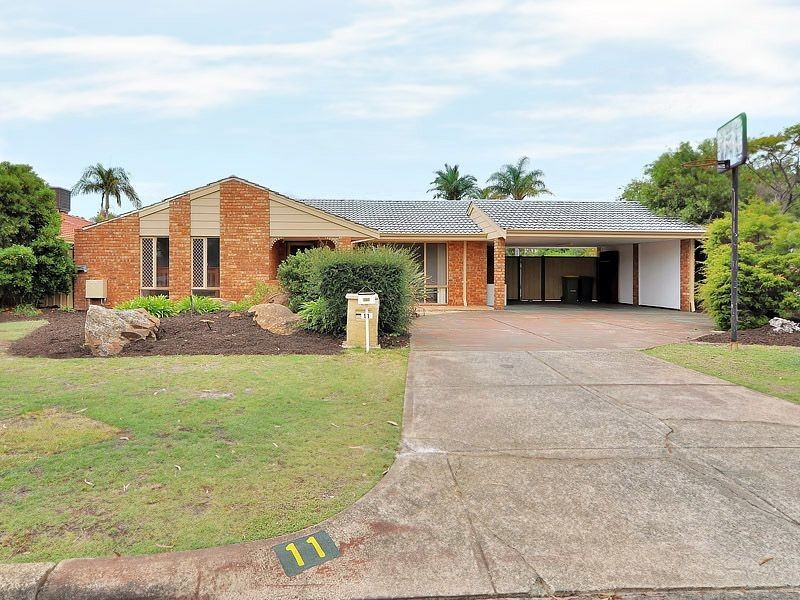 11 Ashton Place, Leeming WA 6149